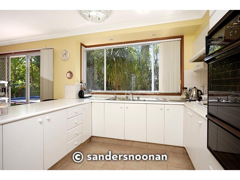 2/31 Ogilvy Street, Peakhurst NSW 2210