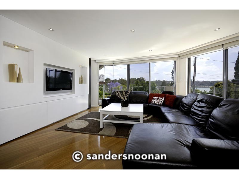 9 Llewellyn Street, Oatley NSW 2223