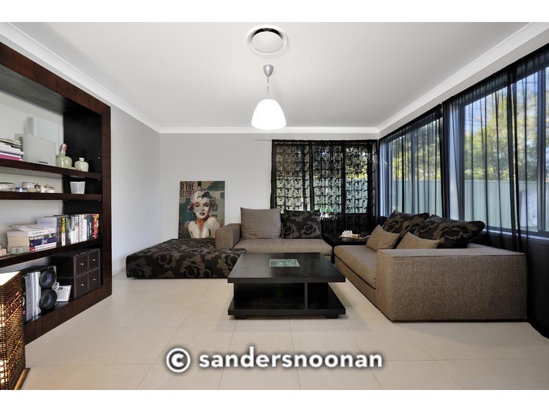 24 Orana Crescent, Peakhurst Heights NSW 2210