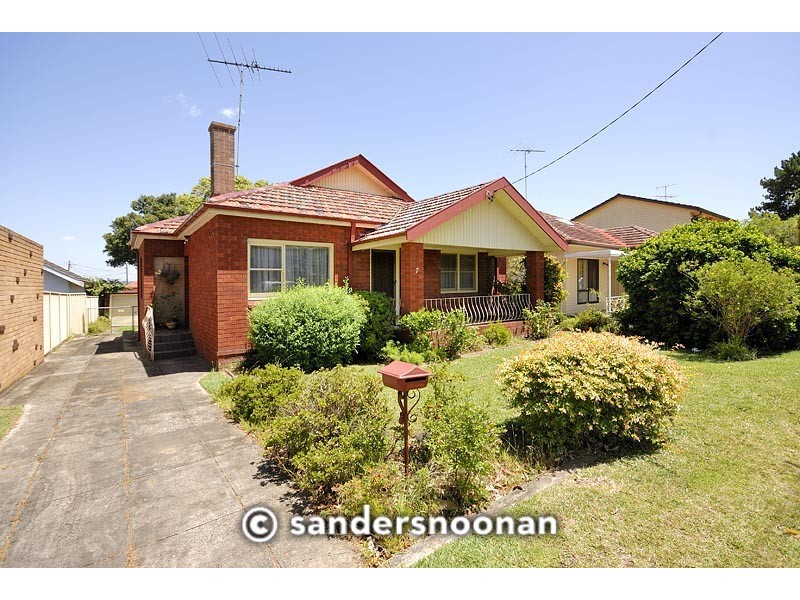 7 Hunter Street, Riverwood NSW 2210