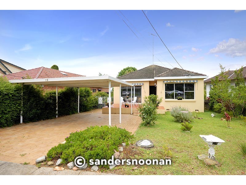 19 Phillip Street, Blakehurst NSW 2221