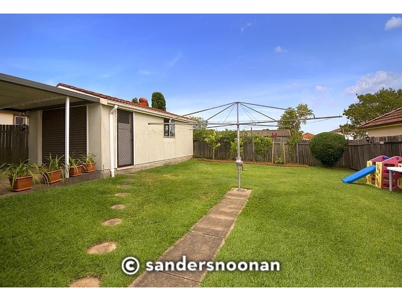 92 Mountview Avenue, Beverly Hills NSW 2209