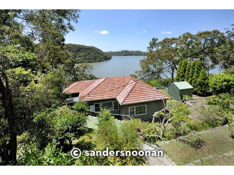 24 Boronia Parade, Lugarno NSW 2210
