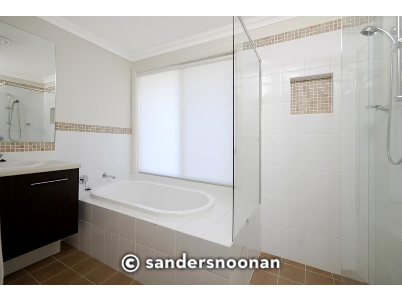 60 Johnstone Street South, Peakhurst NSW 2210