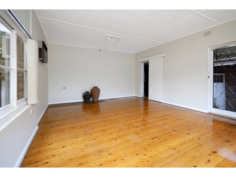 519 Forest Rd, Bexley NSW 2207