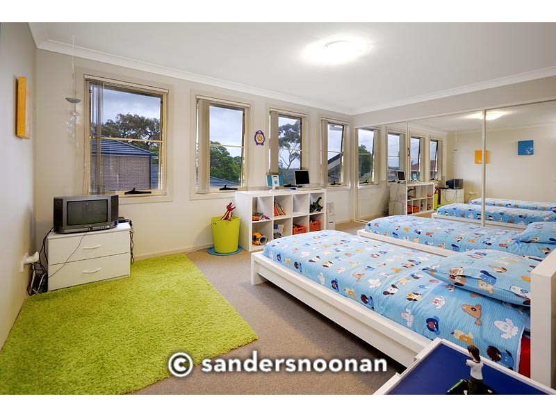 1/68 Lugarno Parade, Lugarno NSW 2210