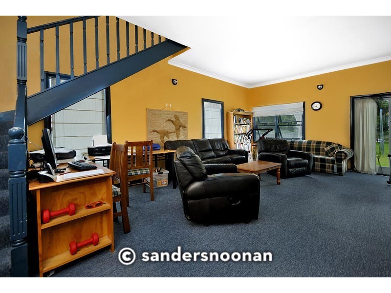 32 Prospect Road, Peakhurst NSW 2210