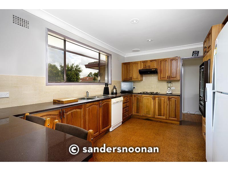 31 Pritchard Place, Peakhurst NSW 2210