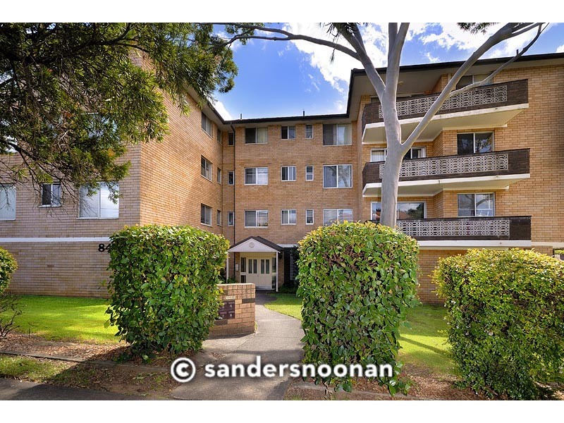 8/84 Pitt Street, Mortdale NSW 2223
