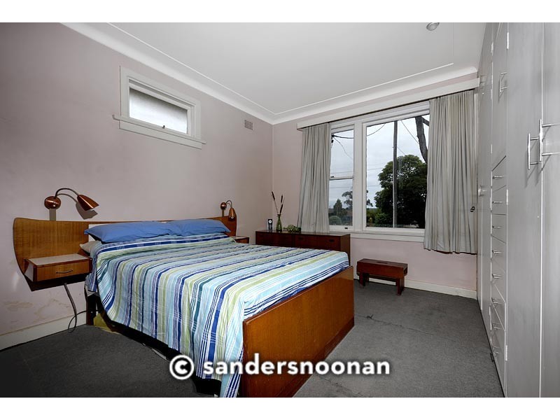 30 Mutual Road, Mortdale NSW 2223