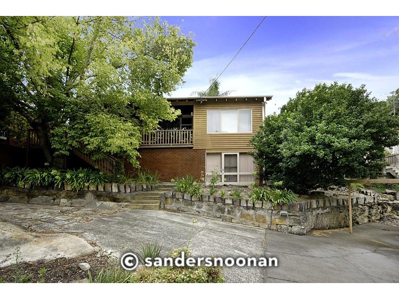 8 Tate Place, Lugarno NSW 2210