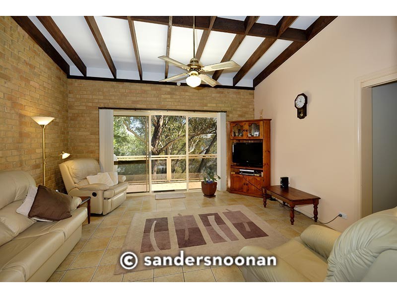 6 Riverside Drive, Lugarno NSW 2210