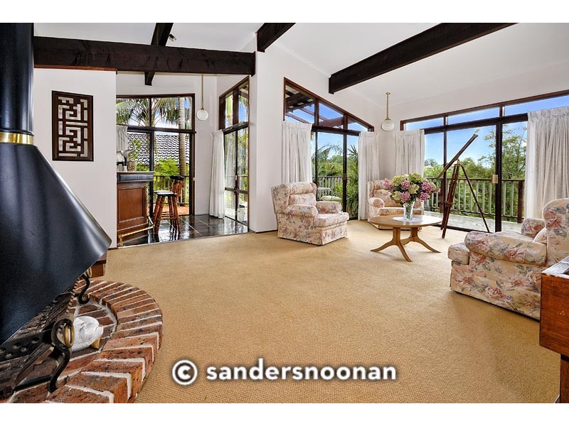 28 Oak Street, Lugarno NSW 2210