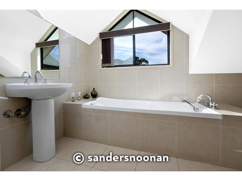 57a Queensbury Rd, Penshurst NSW 2222