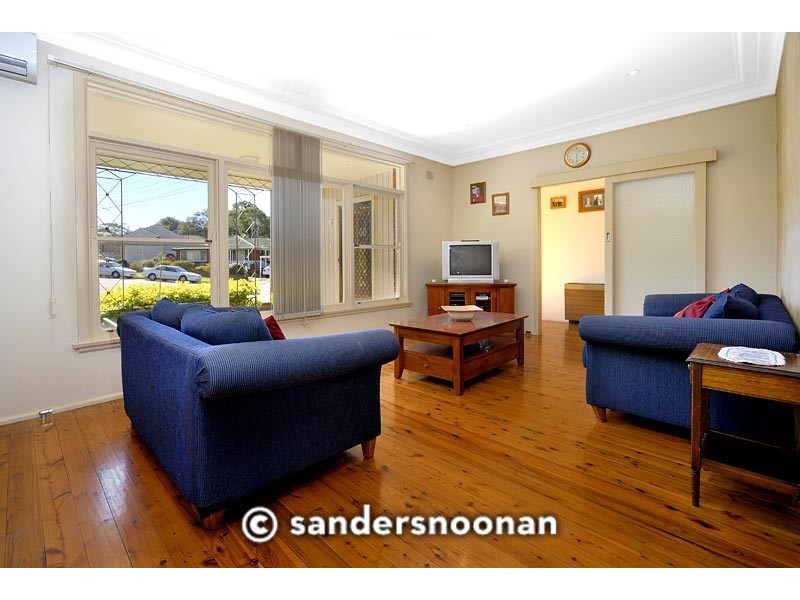 42 Holley Road, Beverly Hills NSW 2209