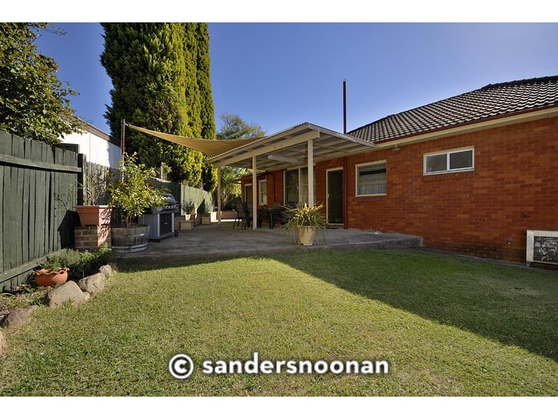 42 Holley Road, Beverly Hills NSW 2209