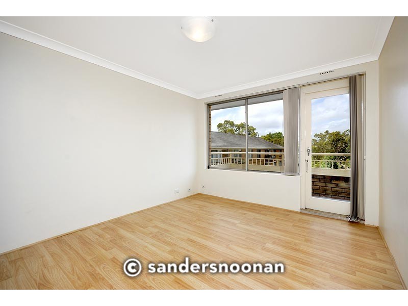 2/25 Cambridge Street, Penshurst NSW 2222