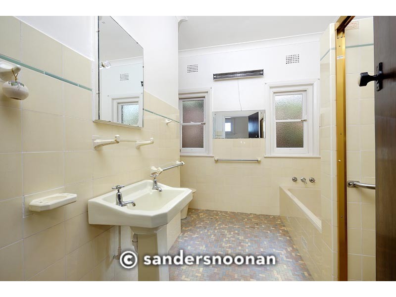 12 Burke Street, Oatley NSW 2223