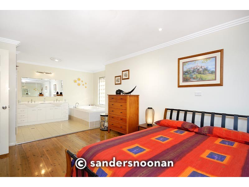 12 Woodlands Avenue, Lugarno NSW 2210