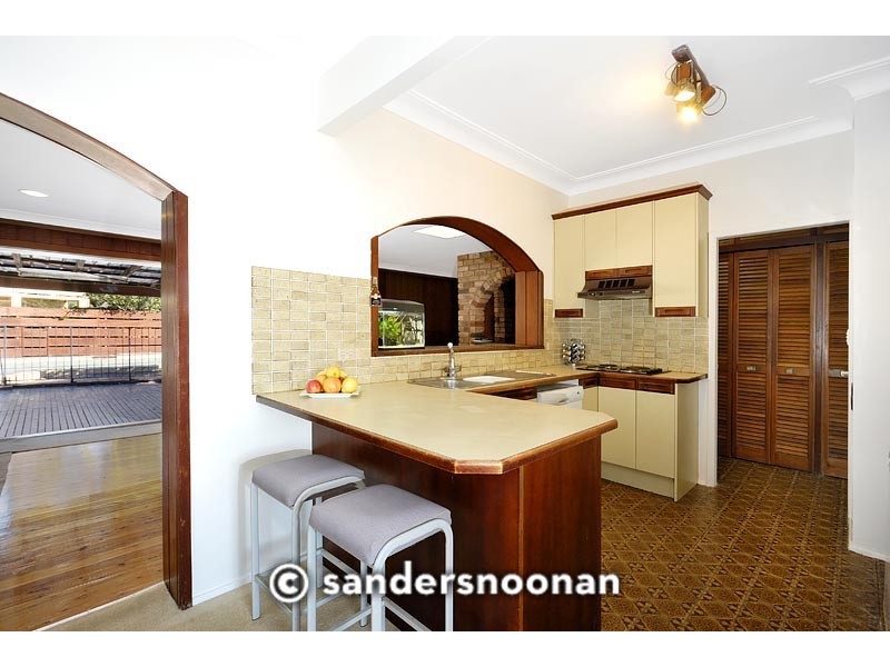 19 Renway Avenue, Lugarno NSW 2210