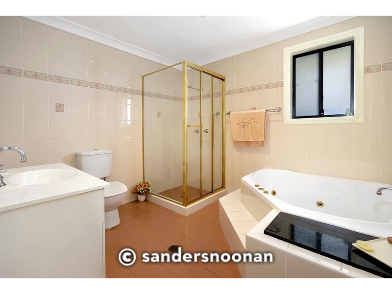 15a Webster Avenue, Peakhurst NSW 2210