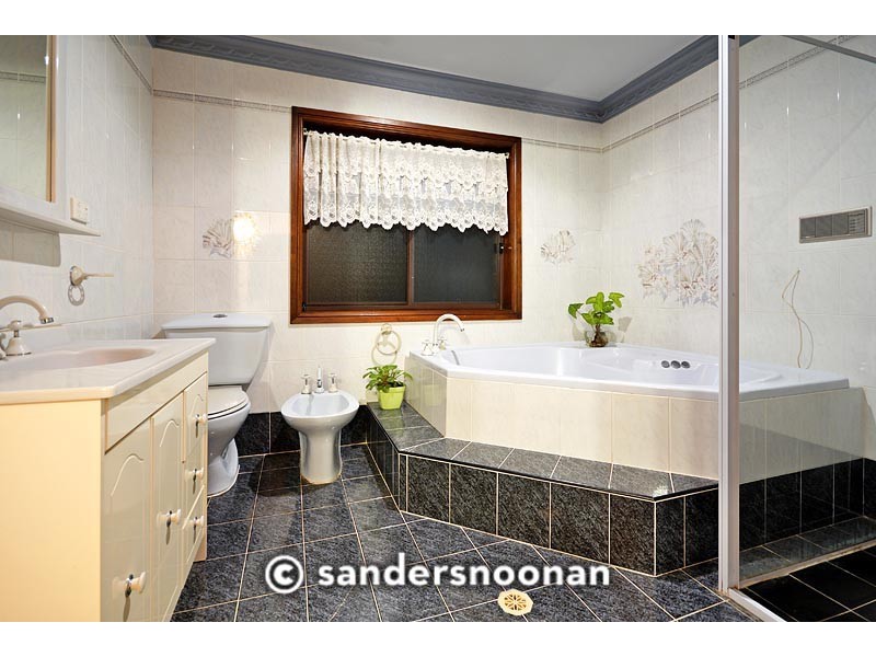 2 Hardwicke Street, Riverwood NSW 2210