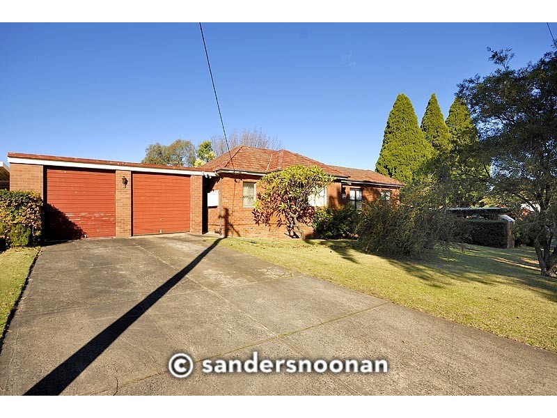 3 New England Drive, Kingsgrove NSW 2208