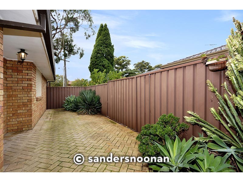 1/12 Central Road, Beverly Hills NSW 2209