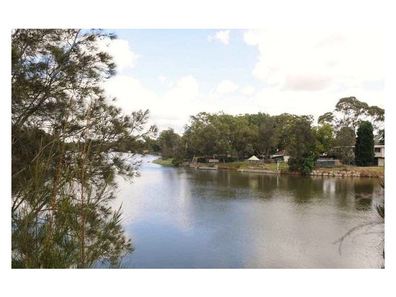 400 Henry Lawson Drive, Milperra NSW 2214