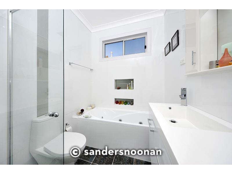 56 Baumans Road, Peakhurst NSW 2210