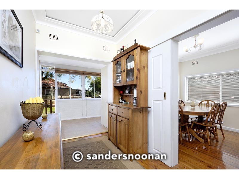 48 Baumans Road, Peakhurst NSW 2210