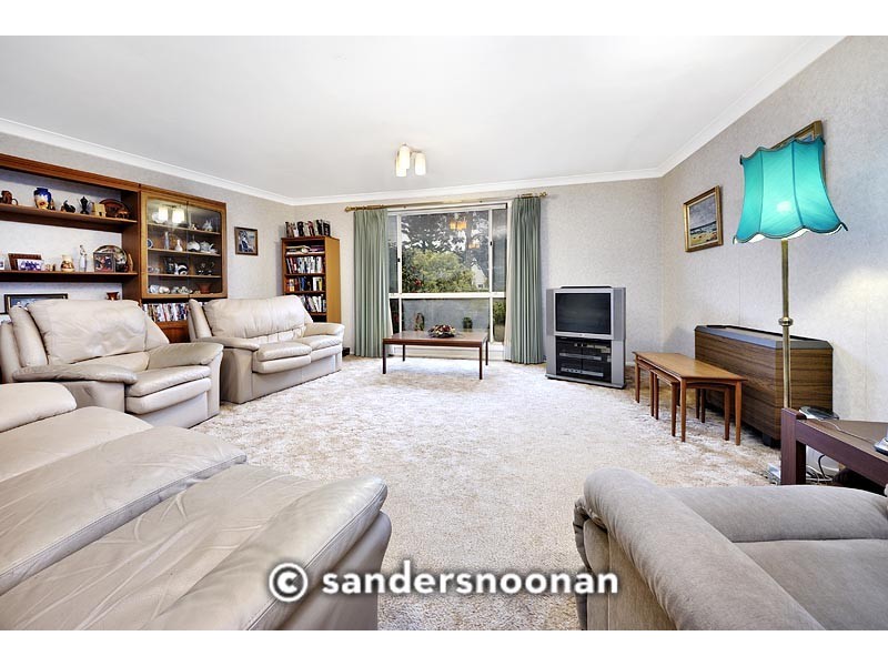 2 Byron Street, Peakhurst Heights NSW 2210