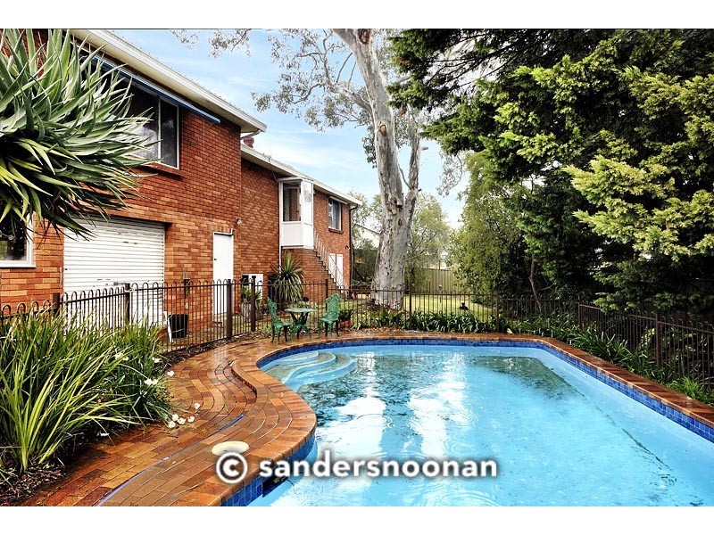 2 Byron Street, Peakhurst Heights NSW 2210