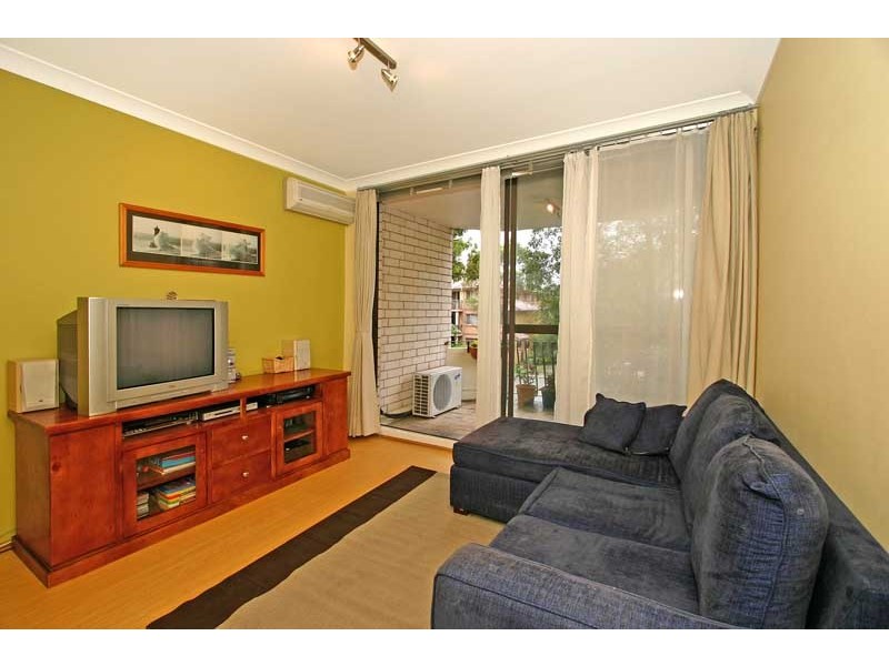 1/53 Oxford Street, Mortdale NSW 2223