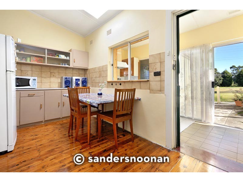 11 Rosemont Avenue, Mortdale NSW 2223