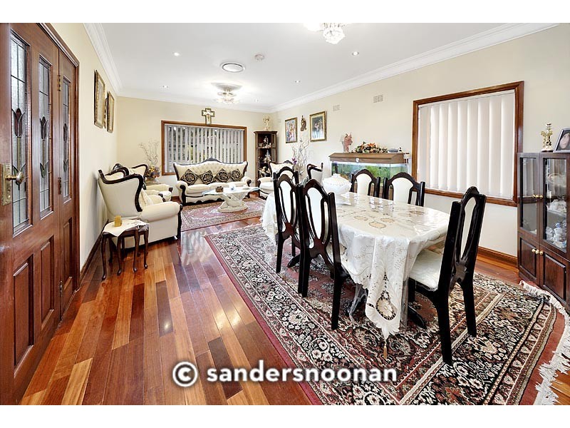 206 Stoney Creek Road, Beverly Hills NSW 2209