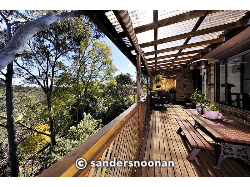 10 Cliff Avenue, Peakhurst Heights NSW 2210