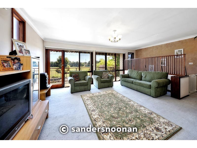 21 Pindari Road, Peakhurst Heights NSW 2210