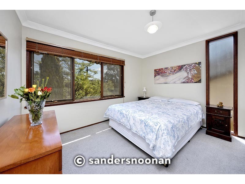 21 Pindari Road, Peakhurst Heights NSW 2210