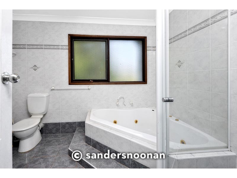 21 Pindari Road, Peakhurst Heights NSW 2210