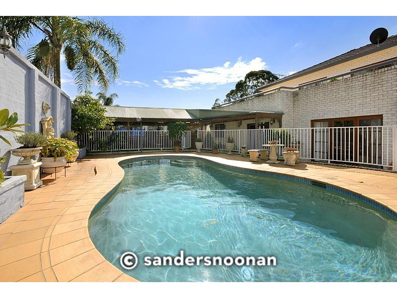 15a Renway Avenue, Lugarno NSW 2210