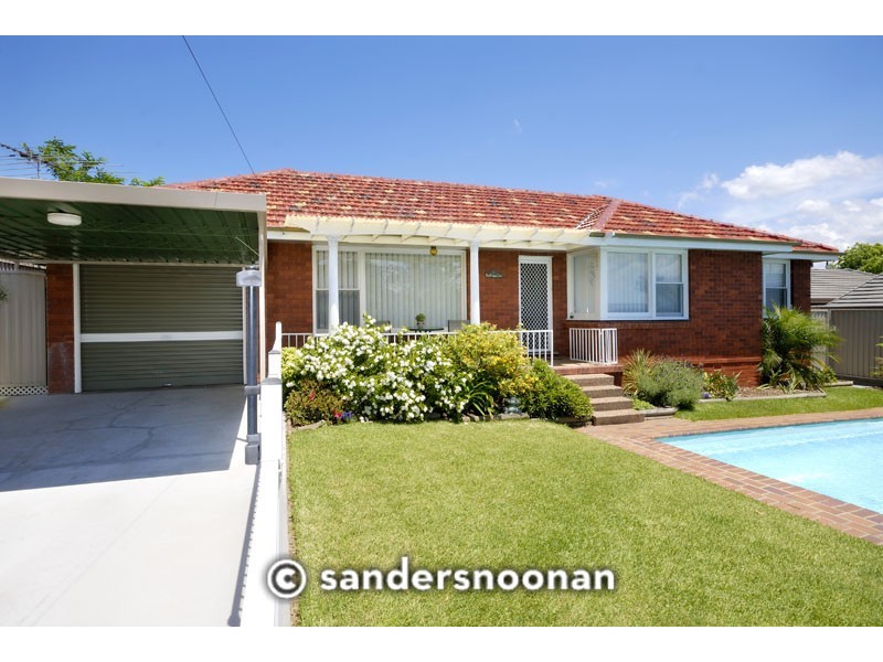 4 Waldo Crescent, Peakhurst NSW 2210