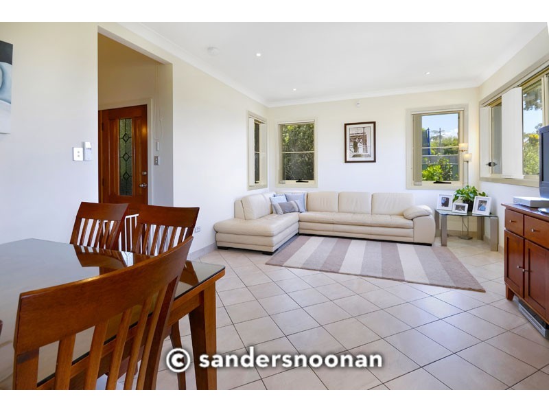 2/68 Lugarno Parade, Lugarno NSW 2210