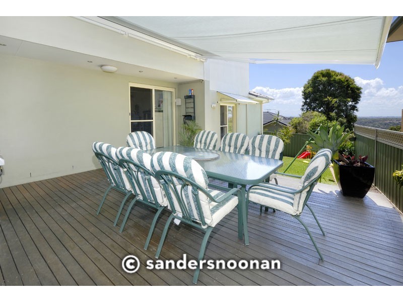 2/68 Lugarno Parade, Lugarno NSW 2210