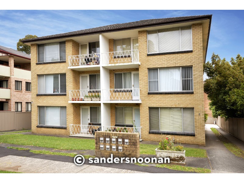 3/8 Martin Place, Mortdale NSW 2223