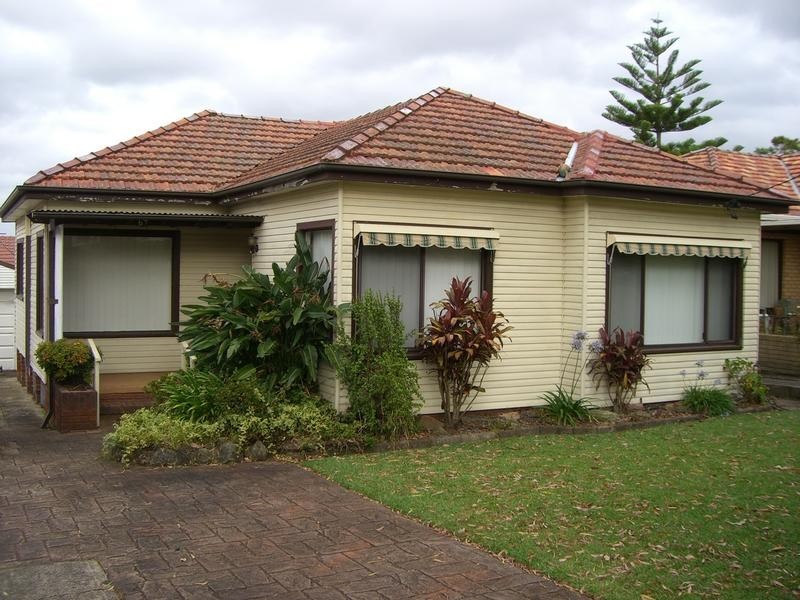 69 Welfare Avenue, Narwee NSW 2209