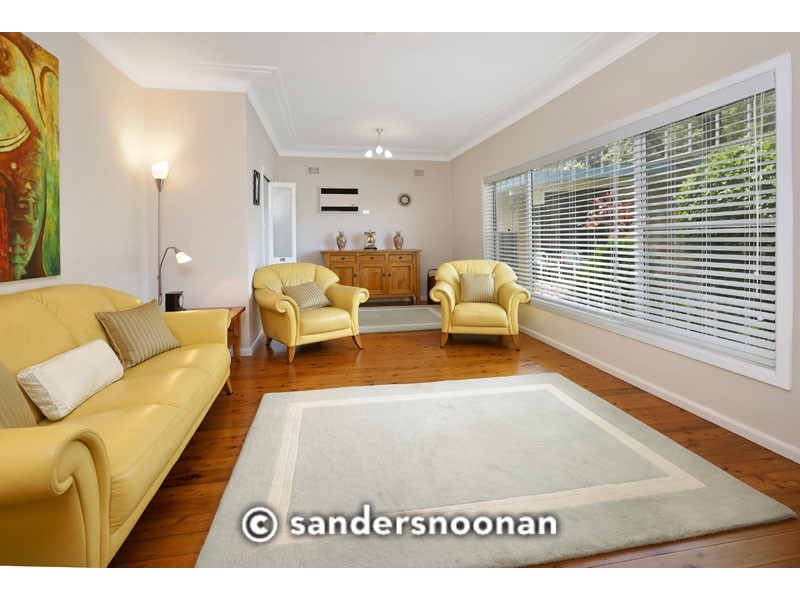 15 Yuruga Street, Beverly Hills NSW 2209