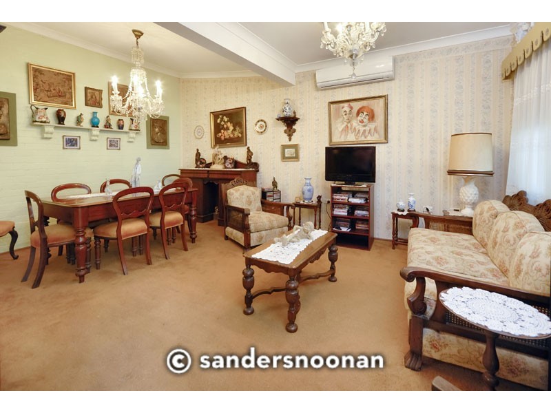 17 Carrington Avenue, Mortdale NSW 2223