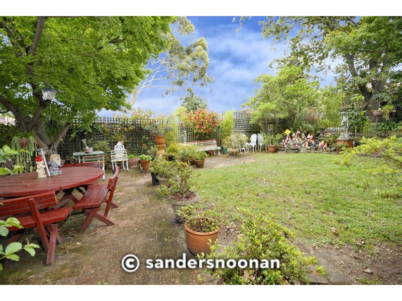 17 Carrington Avenue, Mortdale NSW 2223