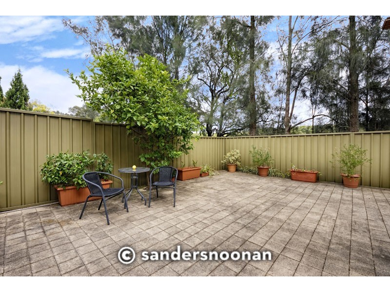 8/1a Henry Road, Riverwood NSW 2210